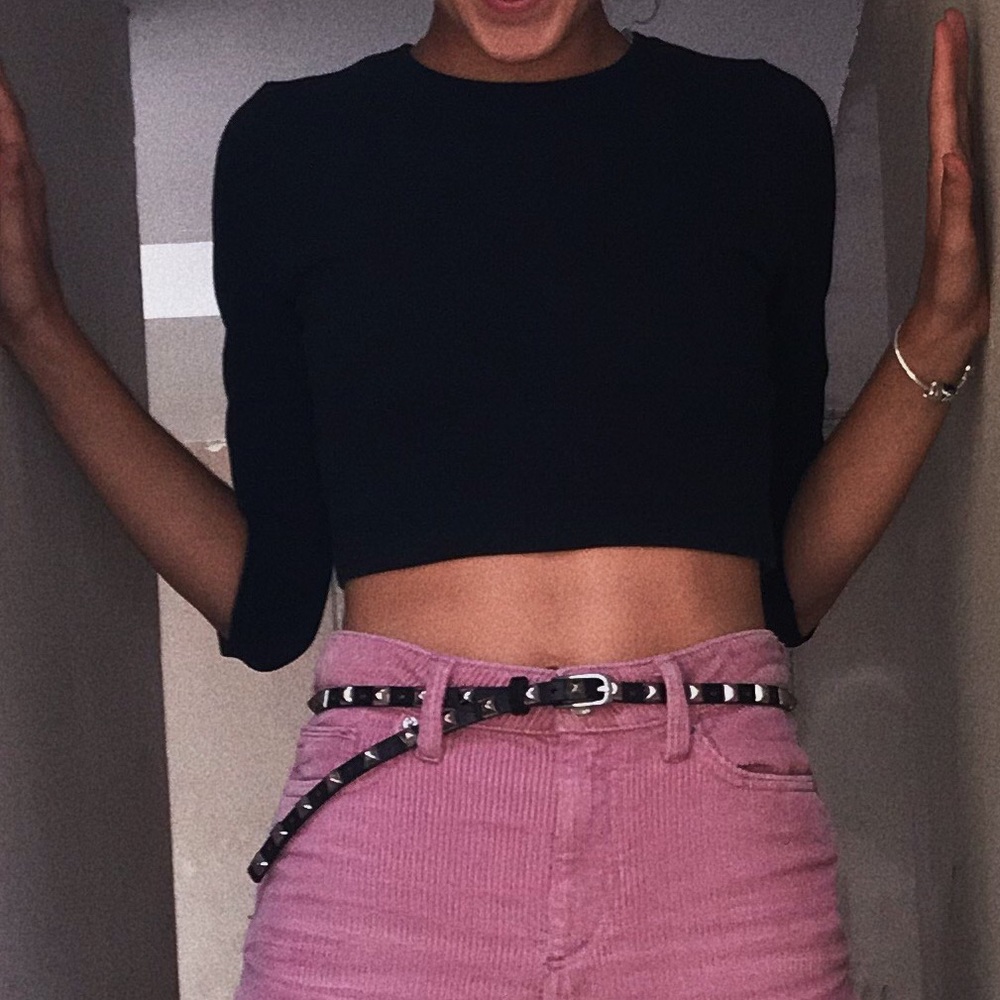 crop top - Picture 3 of 3